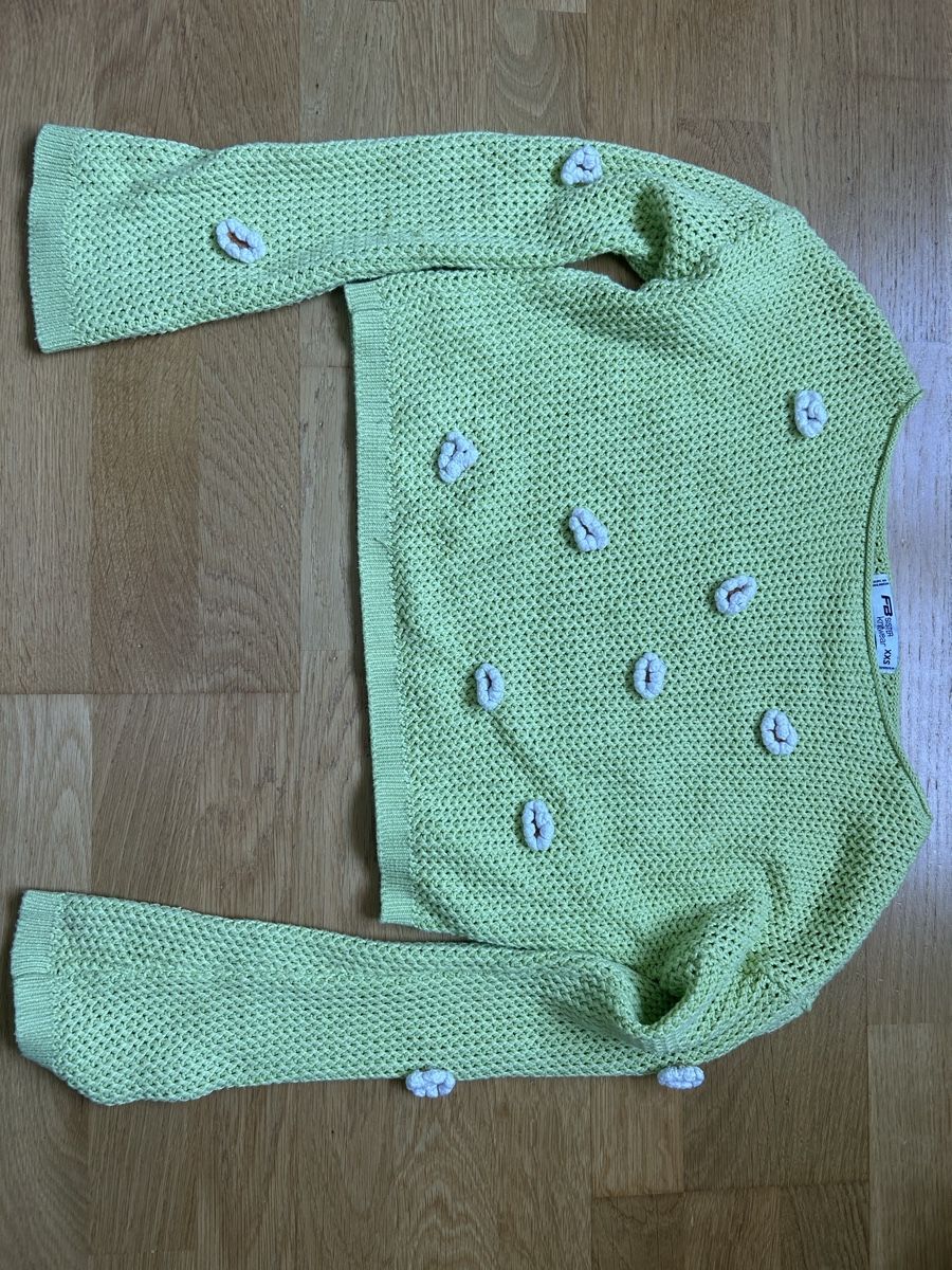 Pullover & Sweatshirts: Frühlingshafter Strickpullover mit Blumen, Grösse XXS – Neu (gemäss Beschreibung) aus Zürich von sera_33 1