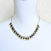 Collier Doré avec Couleurs