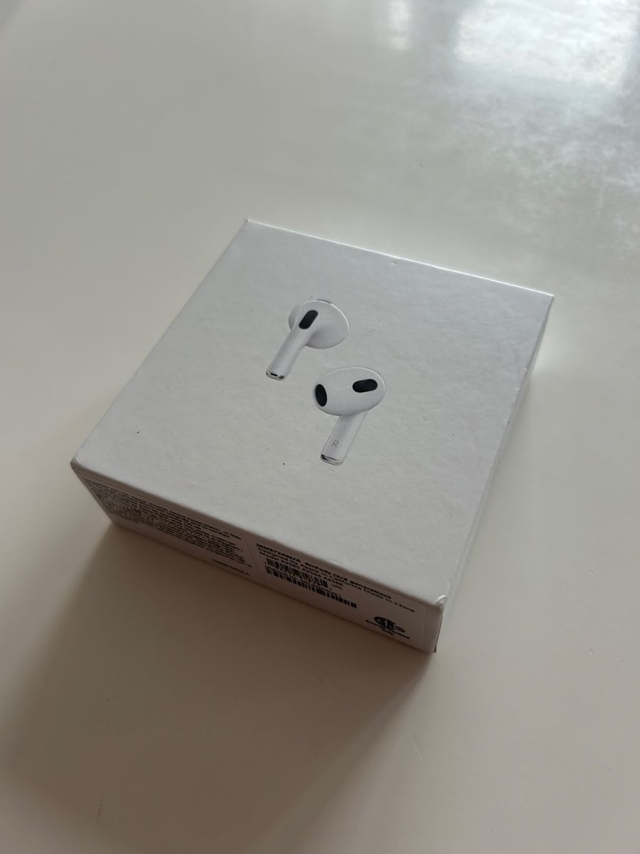 Apple Cuffie: AirPods 3 Brand New – Nuovo e nell'imballaggio originale da Versoix venduto da mat_22qv 1