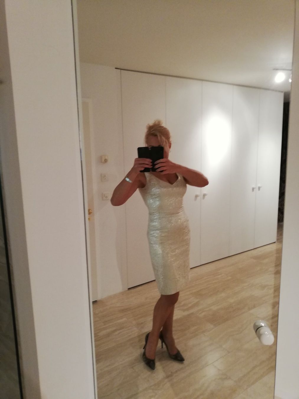 Costumi: Exklusives ESCADA Kleid/Kostüm – Usato da Winkel venduto da MMM666 2