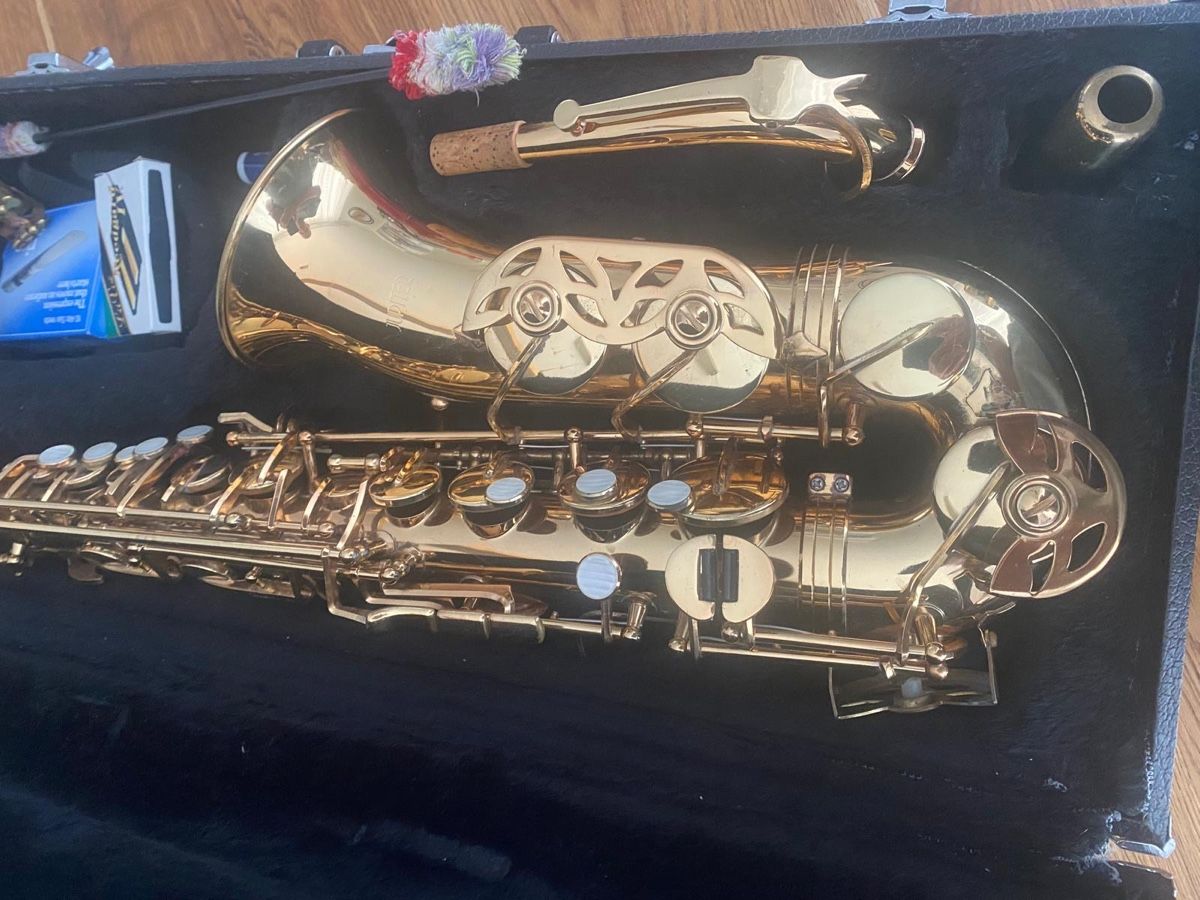 Jupiter Strumenti musicali: Altsaxophon mit Koffer gutem Zustand – Usato da Freienstein venduto da 16pfischti 2