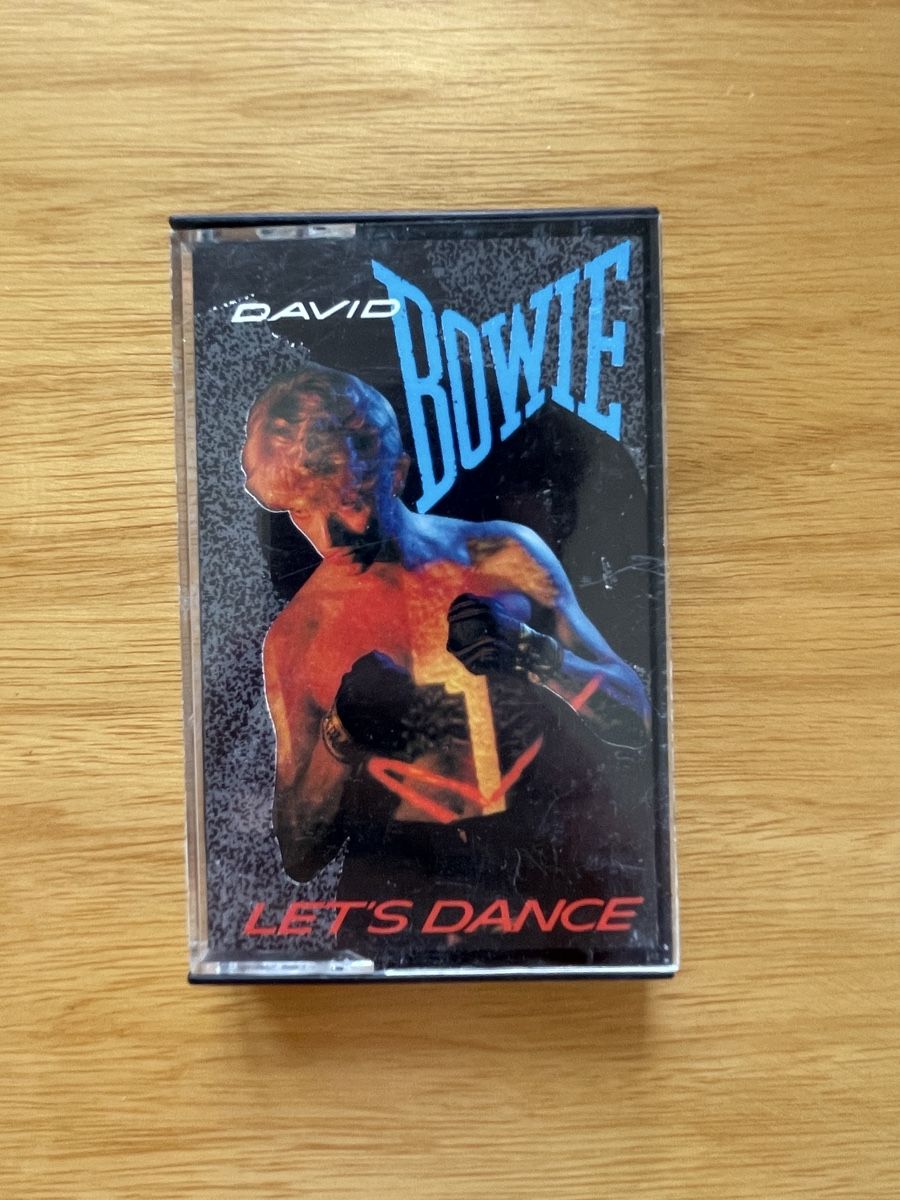 Kompaktkassetten: David Bowie Let's Dance  – Gebraucht aus Olten von jebemm