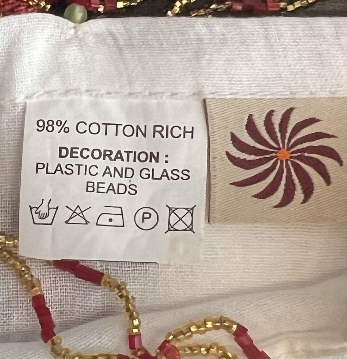 Altra biancheria da tavola: Nappe blanche en coton avec broderies et pompons! – Nuovo (secondo la descrizione) da Genève venduto da DELIRBEADS 7