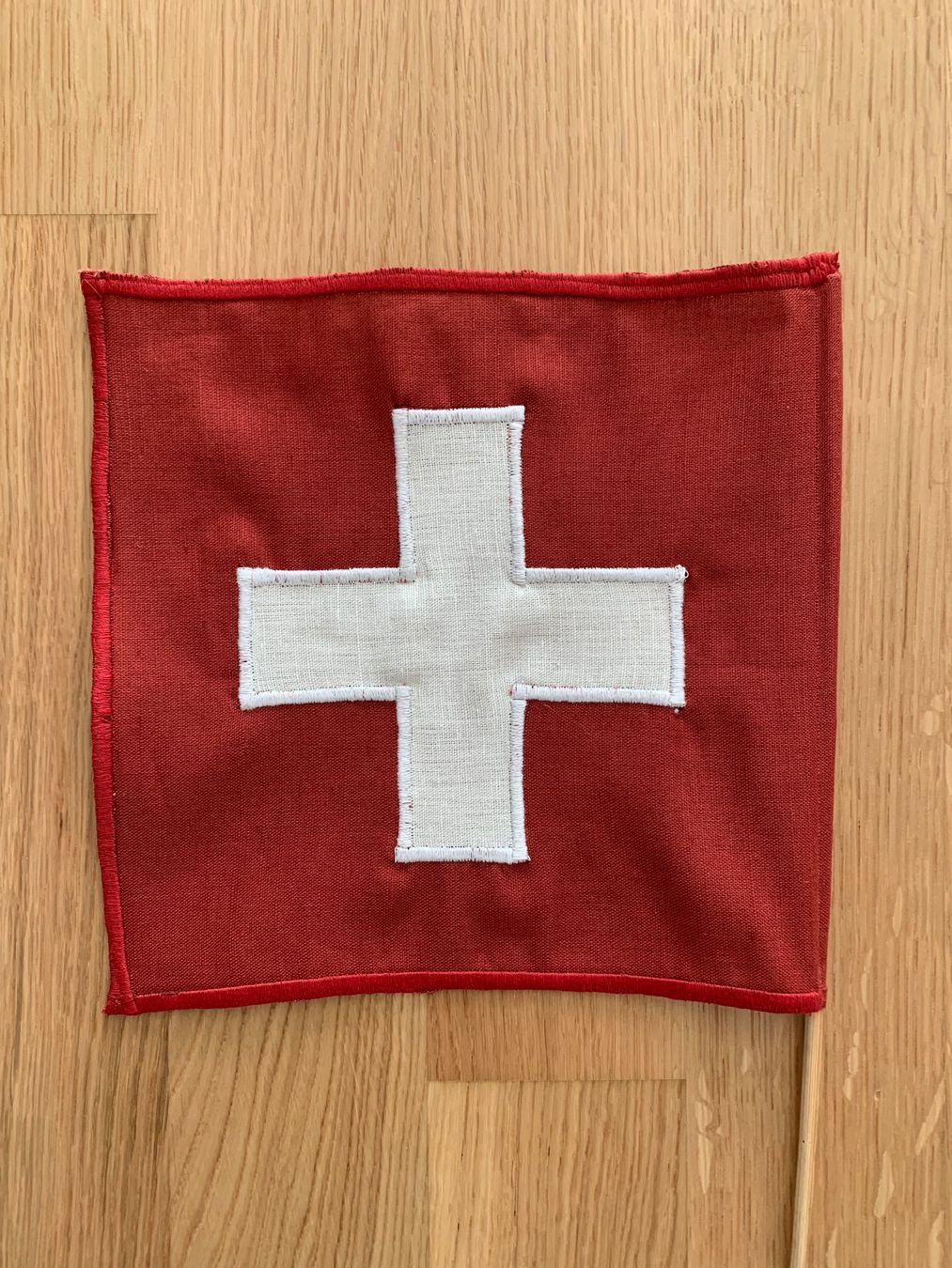 Bandiere: Drapeaux suisses faits main en CH – Nuovo e nell'imballaggio originale da Vouvry venduto da valais1815ch 1