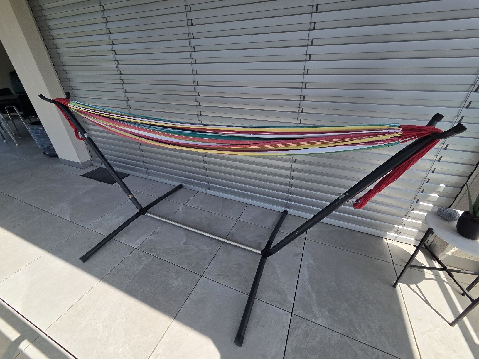 Hamac: Hängematte mit Gestell, bunt. – D'occasion à Roggliswil par jcb_jrt5 4