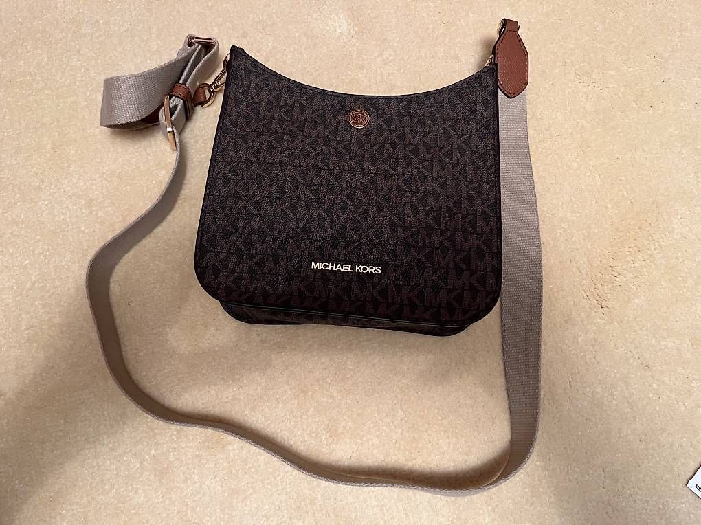 Borse da donna: Michael Kors Briley SM MESSENGER XBODY – Usato da Merlischachen venduto da Gitta-13