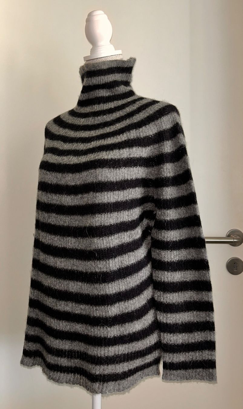 Drykorn Maglioni & Felpe: Stehkargenpullover LYZA von DRYKORN, grau-navy, M – Usato da Kreuzlingen venduto da peetzii 2