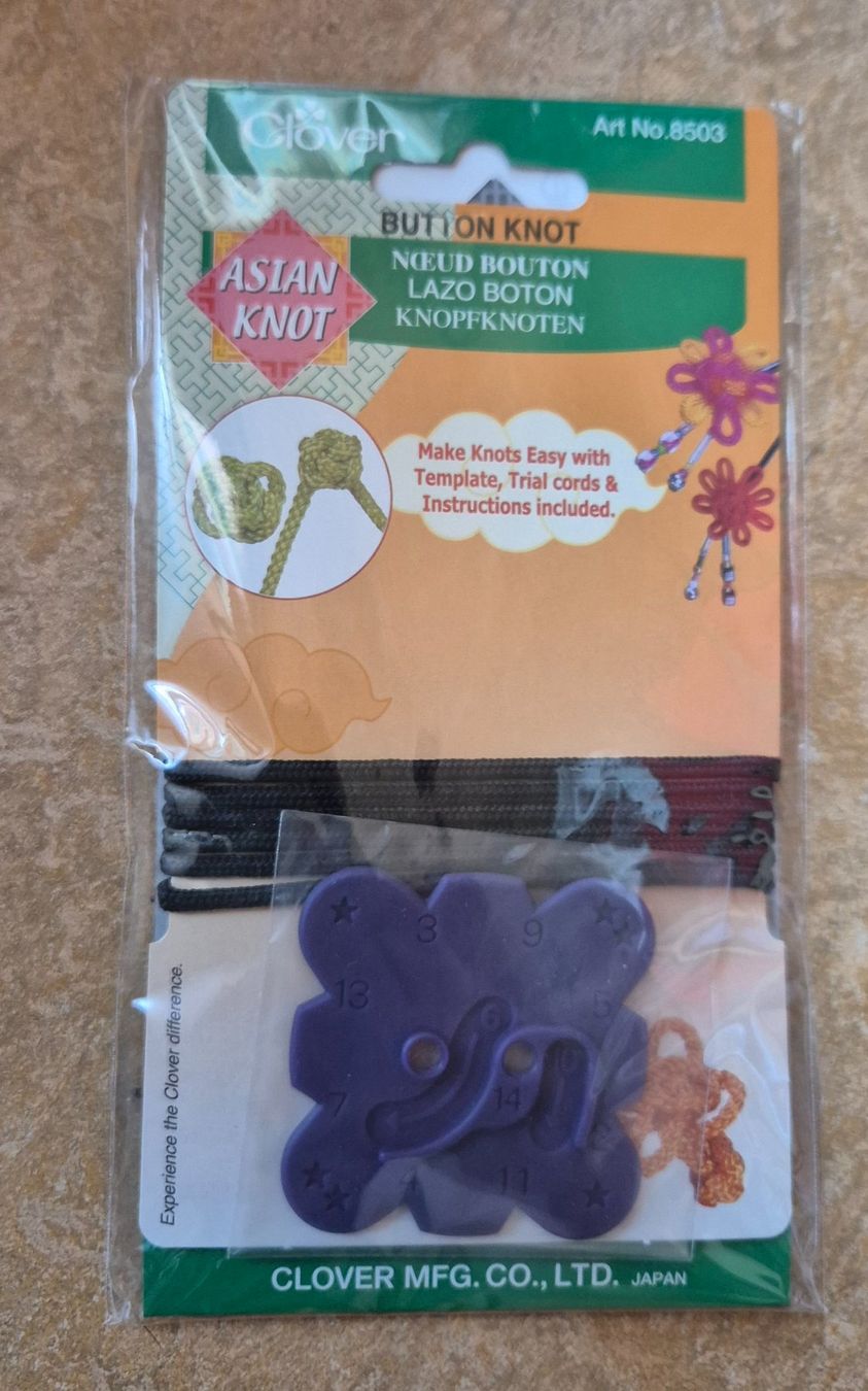 Schablonen: Schablone Knopfknoten – Neu und originalverpackt aus Emmenbrücke von Levira8