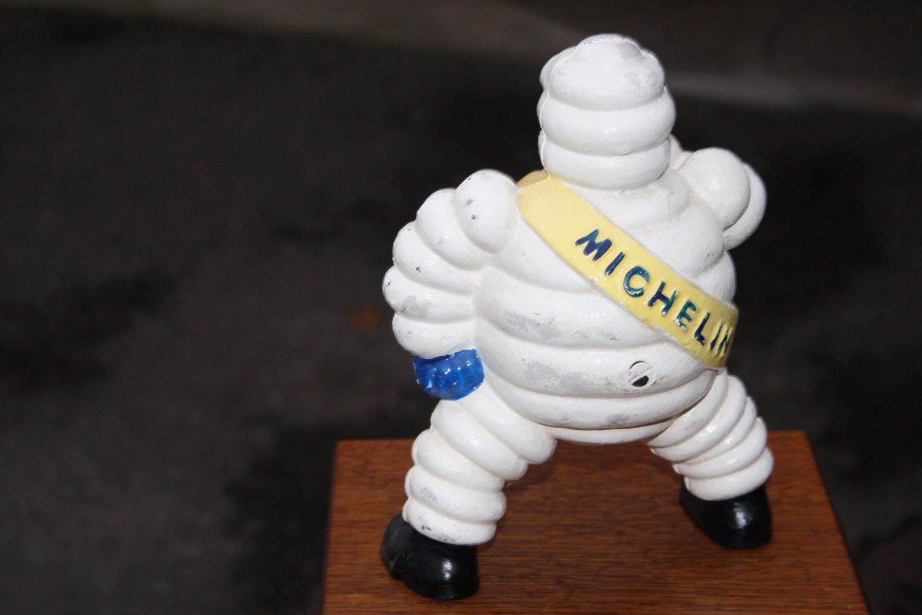Michelin Statuette: MICHELIN MANN BIBENDUM EISEN – Usato da Wauwil venduto da Pneuedy 8
