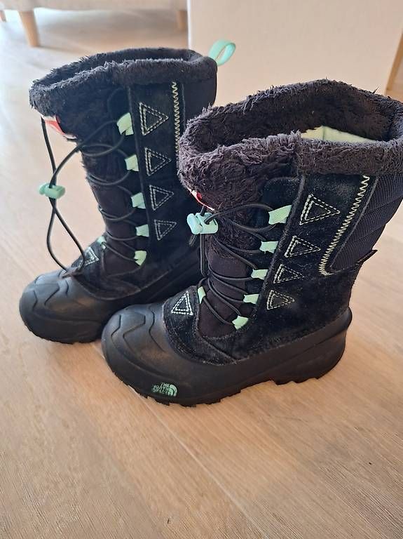 Scarpe per ragazzi: Bottes The North Face taille 30-32 – Usato da Chéserex venduto da aux_p86n 2