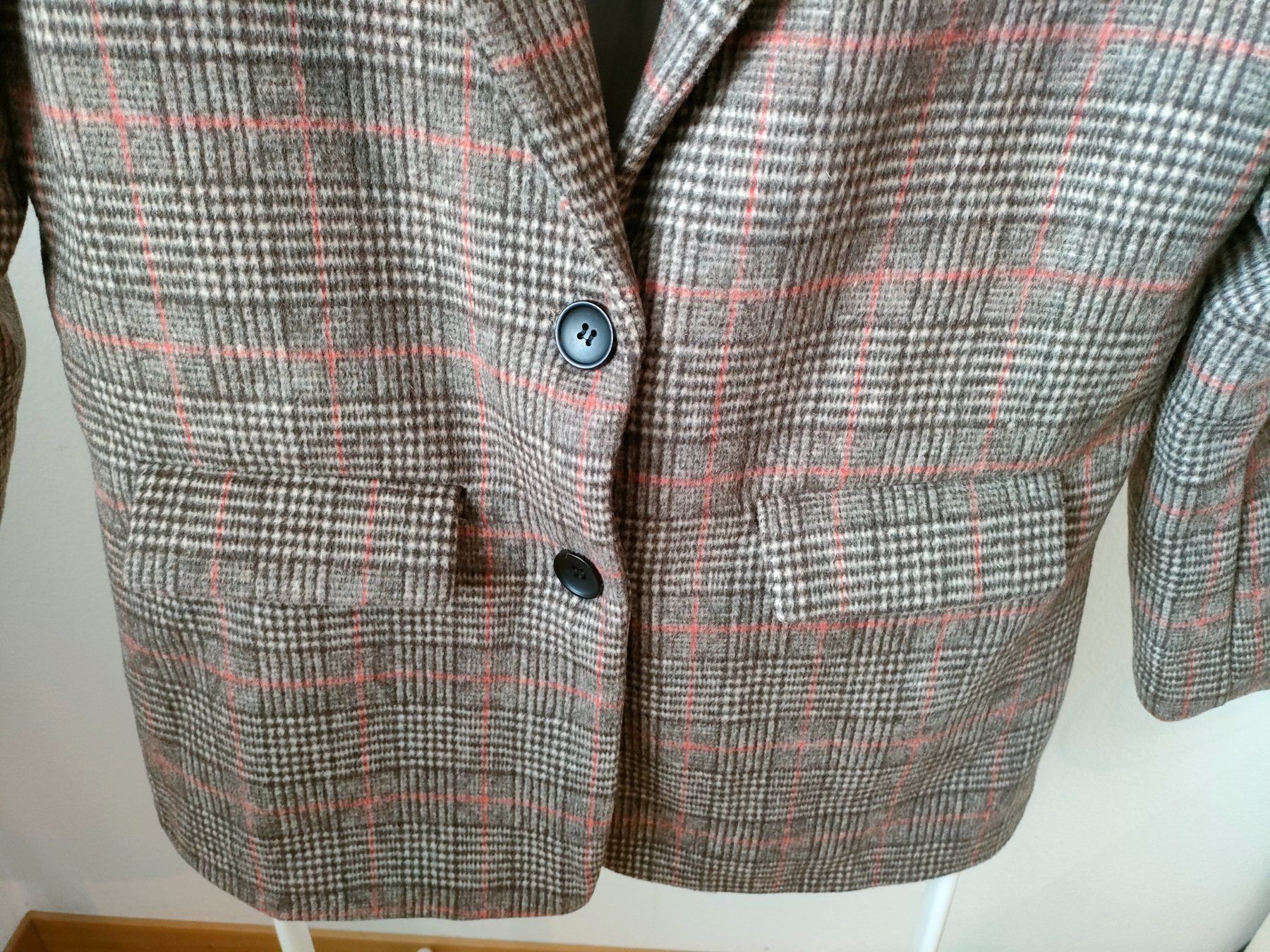 Jacken: Wunderschöner Damen Blazer mit Karomuster braun&rot – Neu (gemäss Beschreibung) aus Dietikon von MJ_Sporting 2