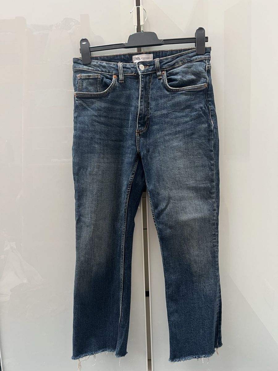 Zara Jeans: Zara Jeans, Gr. 38 – D'occasion à Grindelwald par wand_24