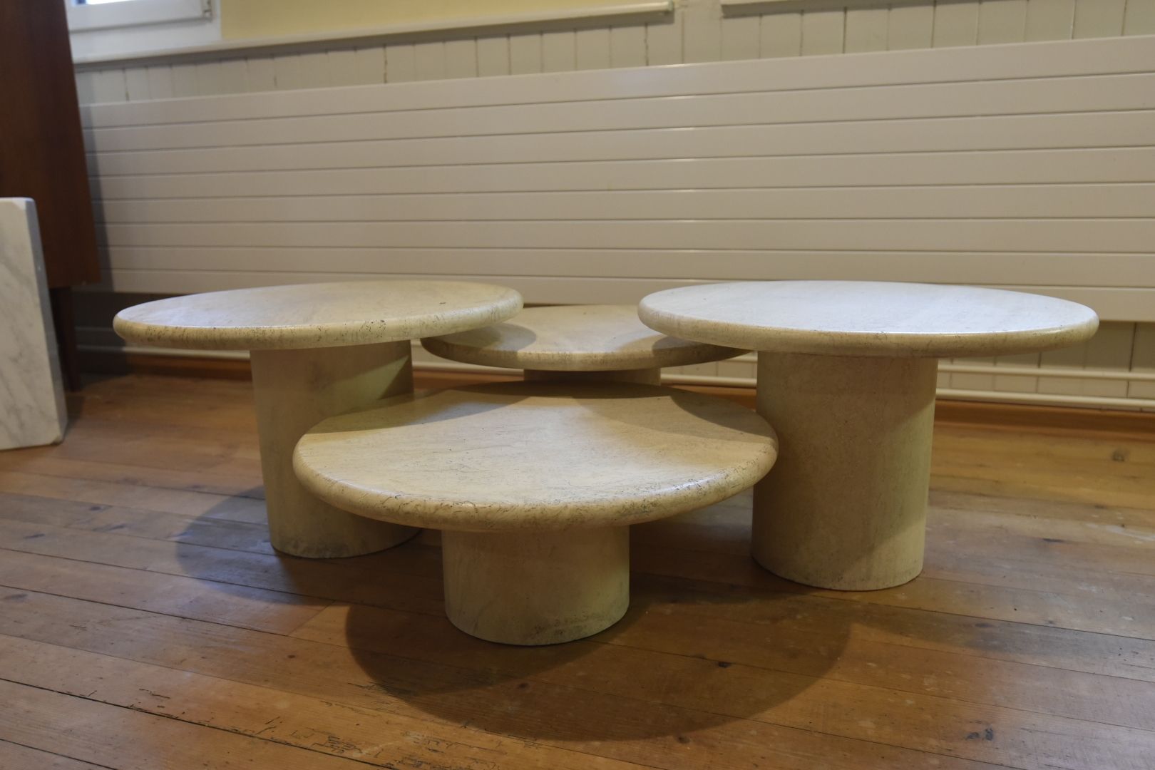 Tavoli: Vintage Travertin Couchtische – Usato da Lichtensteig venduto da UsedIN 3