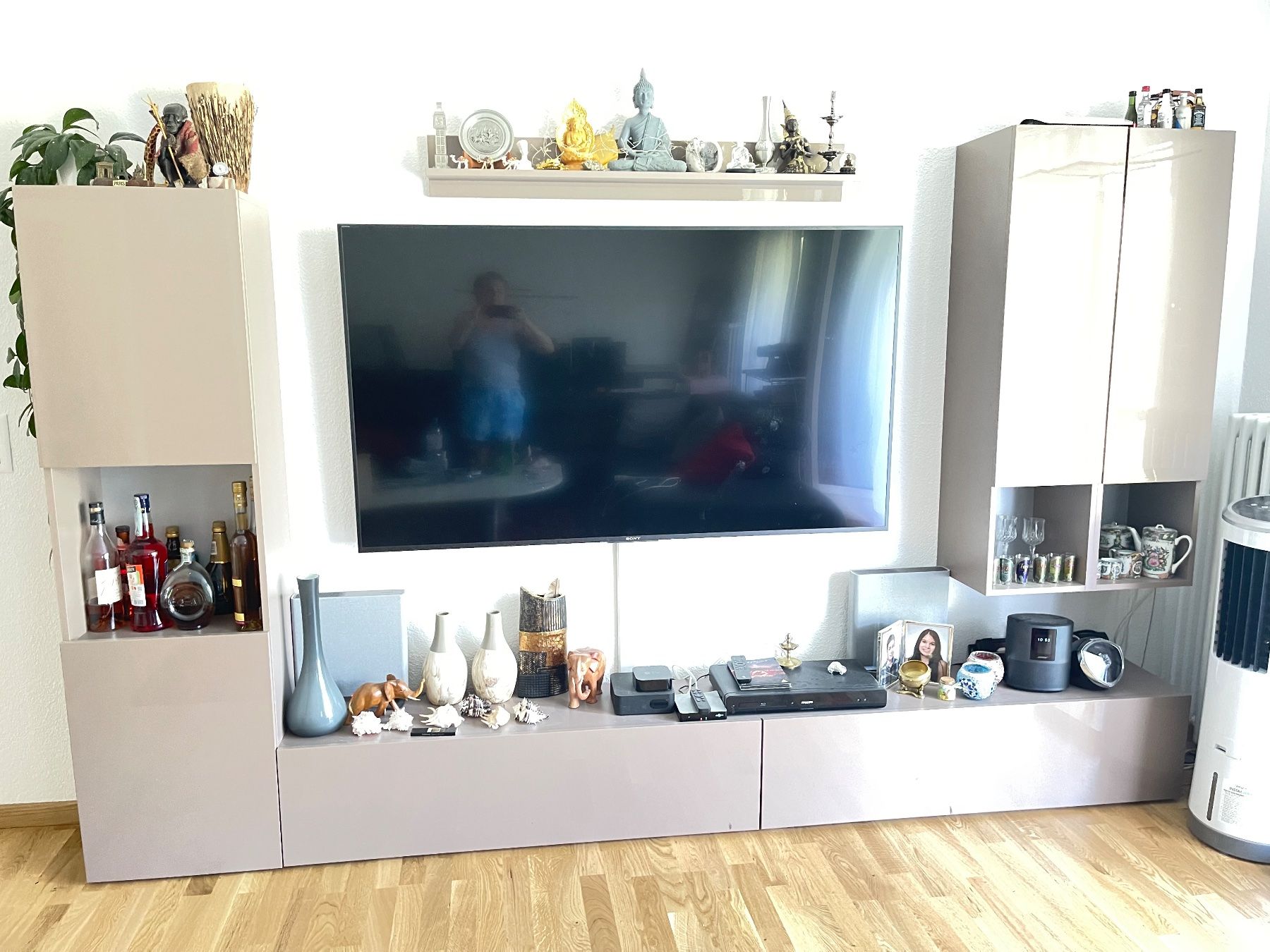 TV Möbel: Wohnwand braun – Gebraucht aus Esslingen von Susari
