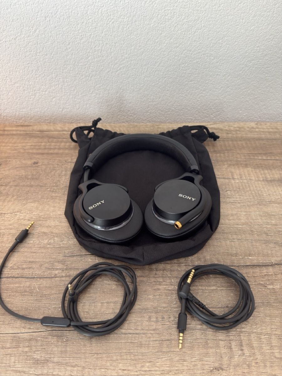 Sony Cuffie: Casque Sony MDR-1AM2  – Usato da Broc venduto da planetmb 1