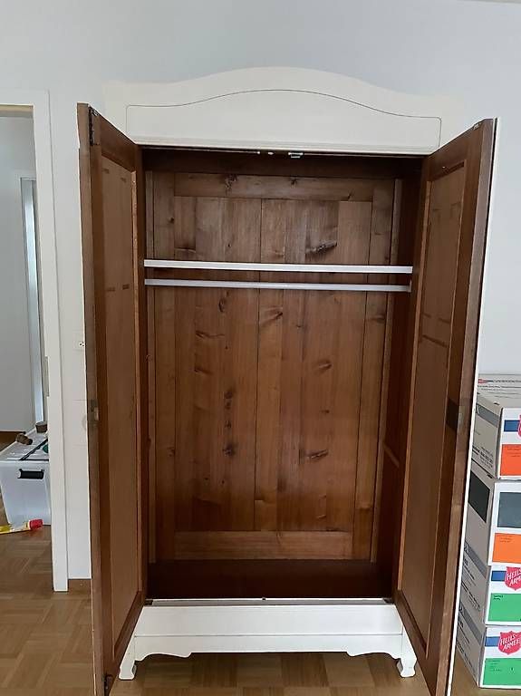 Armadi: Weisser Schrank, Holz – Usato da Zürich venduto da reb_rhb8 3