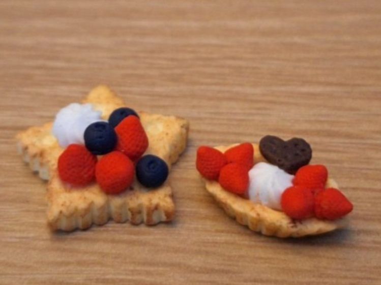 Maisons & Meubles de poupées: Puppenhaus Fruchttörtchen – Neuf (Voir description) à Zürich par HandmadeTinyFood