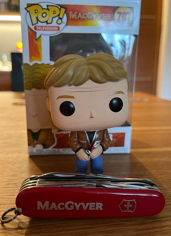 Victorinox Mac Gyver plus POP ACTION FIGURE MACGYVER Nr. 707 Kaufen
