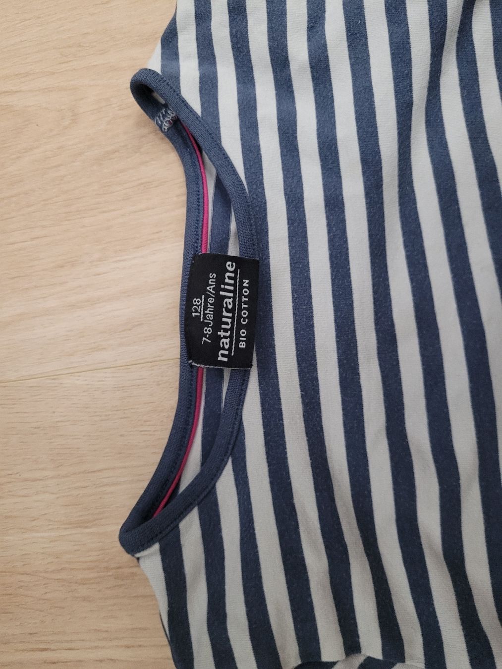 Pullover & Sweatshirts: dünner Pulover Gr. 128 – Gebraucht aus Lupsingen von sta_wgg5 2