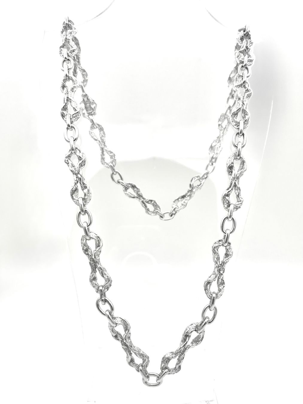 Gilbert Albert Catenine: GILBERT ALBERT. Sautoir argent 800/00 – Usato da Renens VD venduto da Diademe.sarl