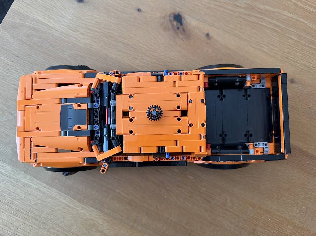 Kit di costruzioni: LEGO Technic Ford F-150 Raptor – Usato da Solothurn venduto da Juliasju 3