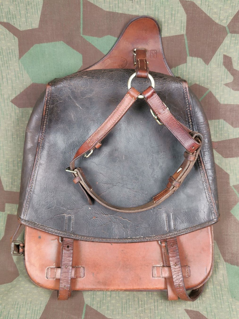 Armée suisse Uniformes: Satteltasche – D'occasion à Bauma par SwissMilitaria