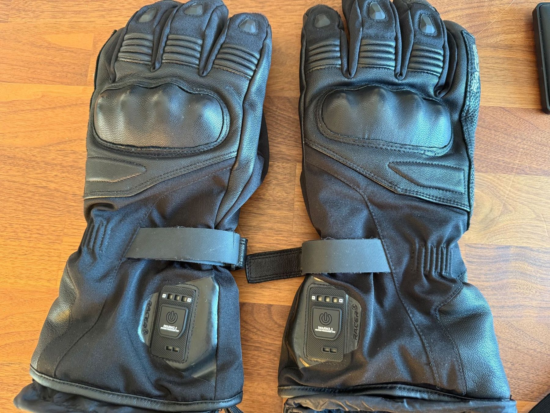 Sonstige Accessoires für Herren: Racer Heat 4 - Heated gloves – Gebraucht aus Zürich von jav_7cpw