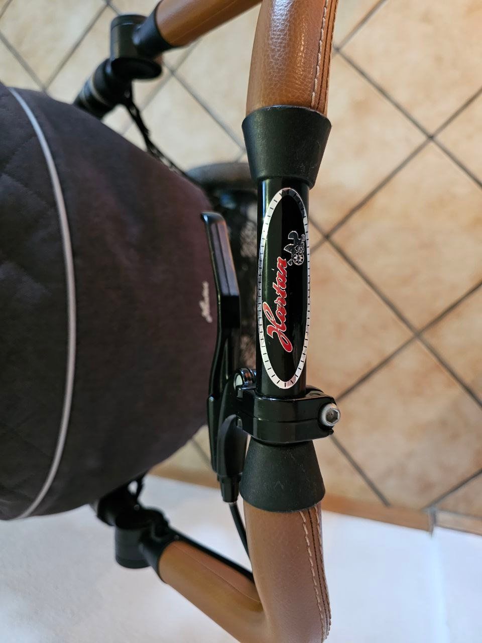 Hartan Kinderwagen: Kinderwagen Hartan, ohne Wanne – Gebraucht aus Bern von schtifu53