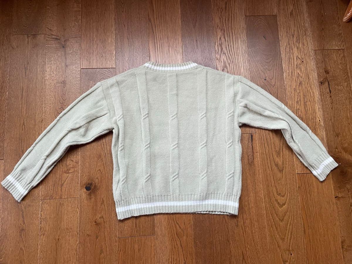 Shein Maglioni & Felpe: Pullover Grün Trendig – Usato da Wetzikon ZH venduto da tab_hk5v 3