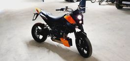 Schöne ktm 690 Duke 3 48kw oder 25 kw ab Service