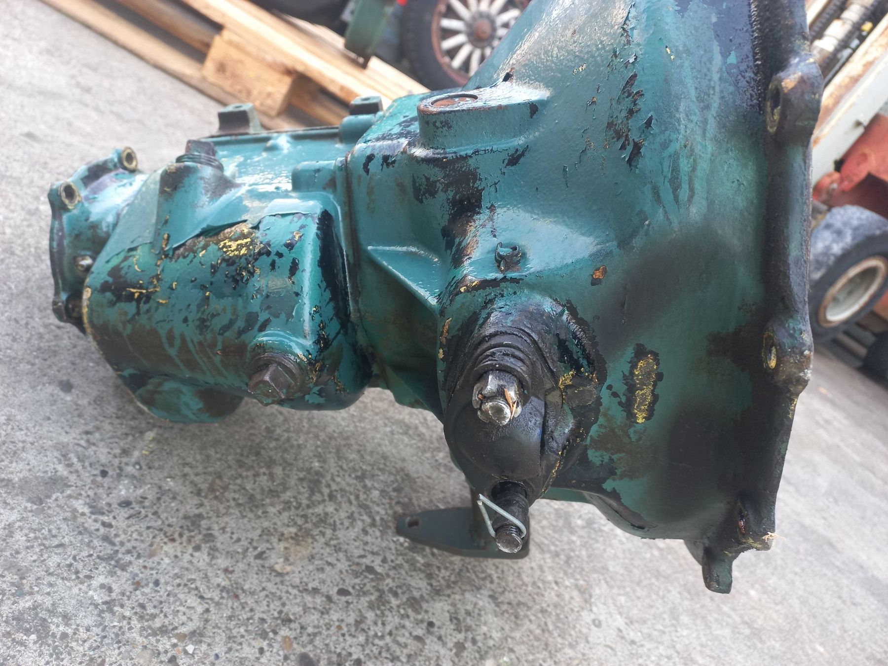 Ford Tutti pezzi di ricambio auto: Oldtimer USA Getriebe original , kompl. zu Ford Model A – Usato da CH - DULLIKEN venduto da classiccarpartsstore 4