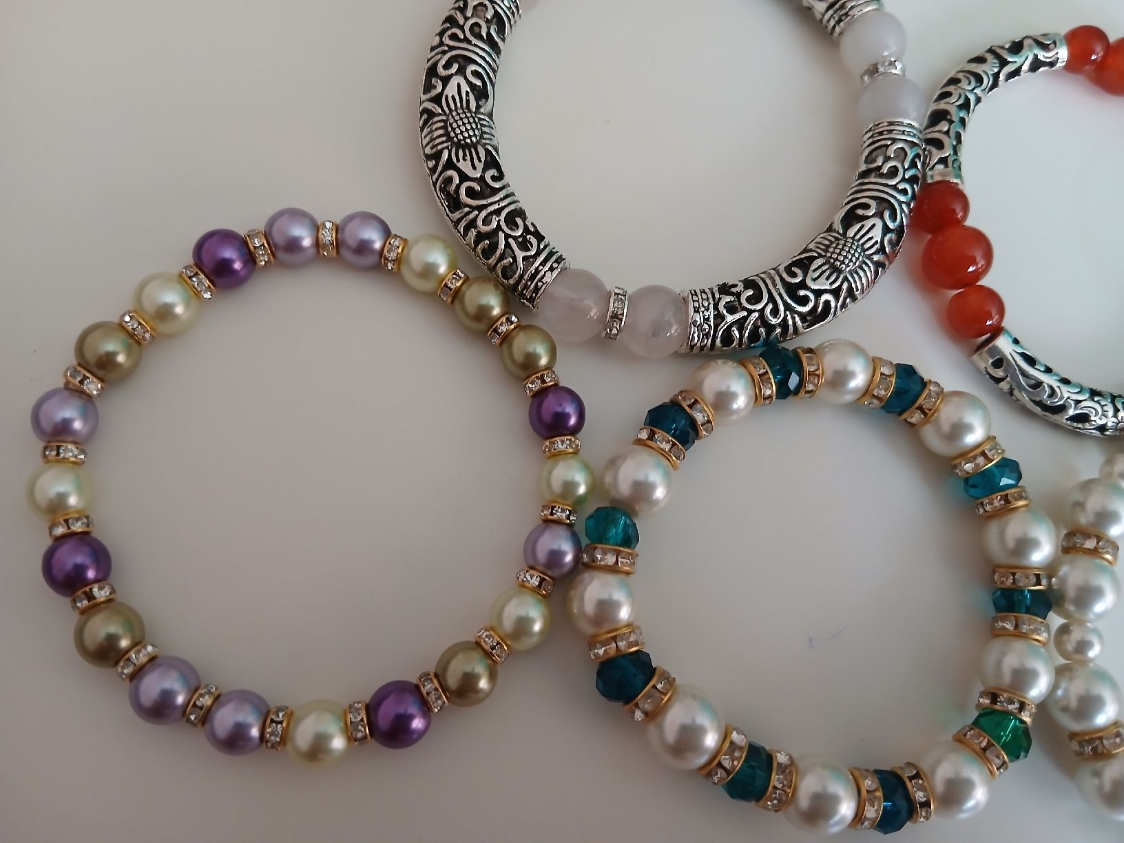 Bracelets: 5 Armbänder Handarbeit  – Neuf avec emballage d'origine à Stansstad par mikamo 1