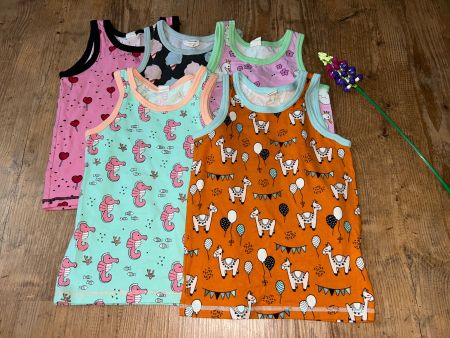 Unterhemden/Tops 122/128 Maxomorra