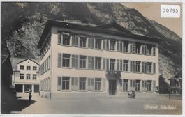 Netstal - Schulhaus