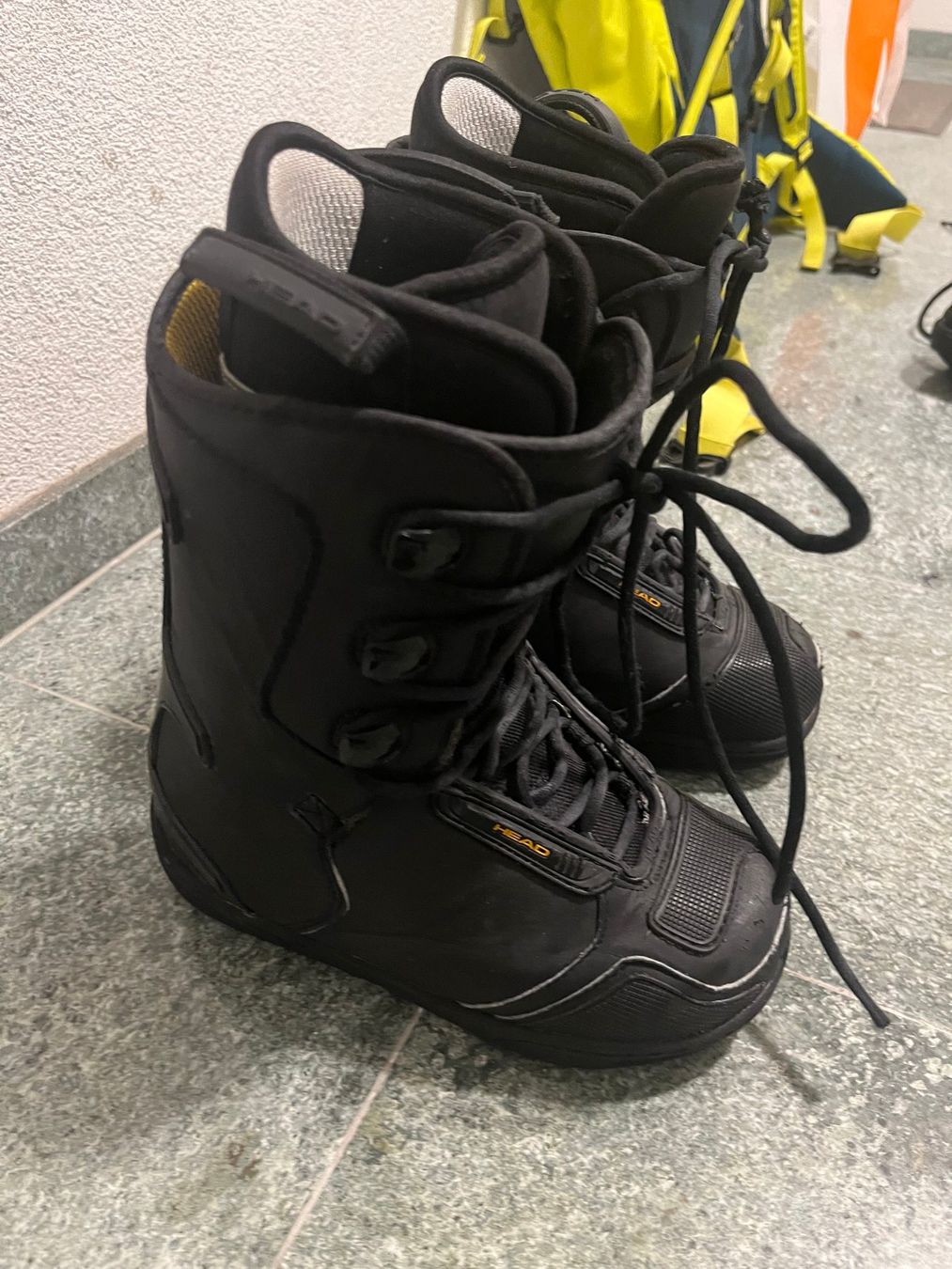 Head Scarpe da uomo: Snowboard Schuhe Head Kinder – Usato da Birsfelden venduto da ricohirsch