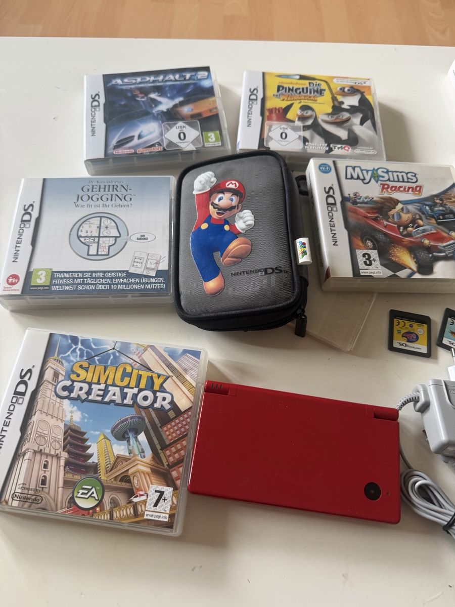 Nintendo Konsolen: Nintendo DSi mit Ladekabel + Spiele – Gebraucht aus Baden von noli.r 1