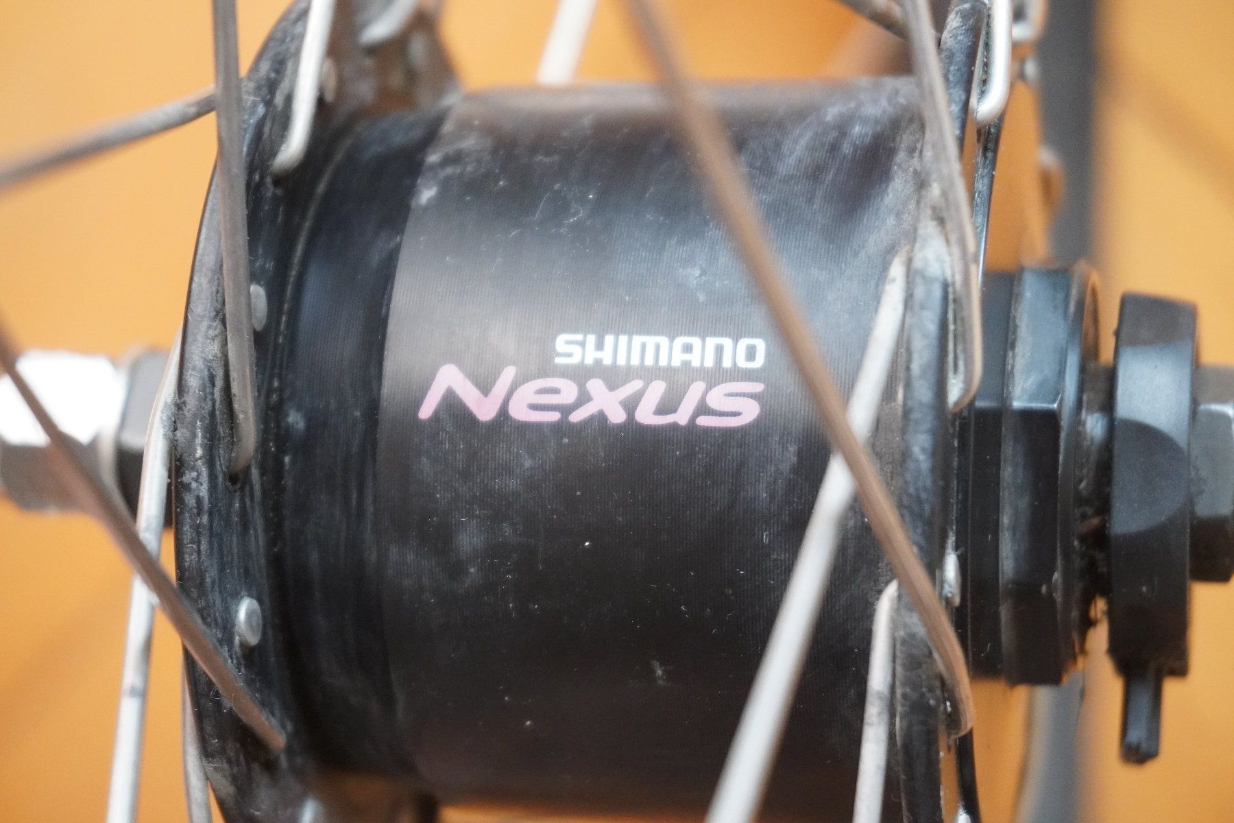 Shimano Ersatzteile: Vorderrad Nabendynamo ShimanoNexus 24" Kinder+Ersatzschlauch – Gebraucht aus Thunstetten von blob87 3