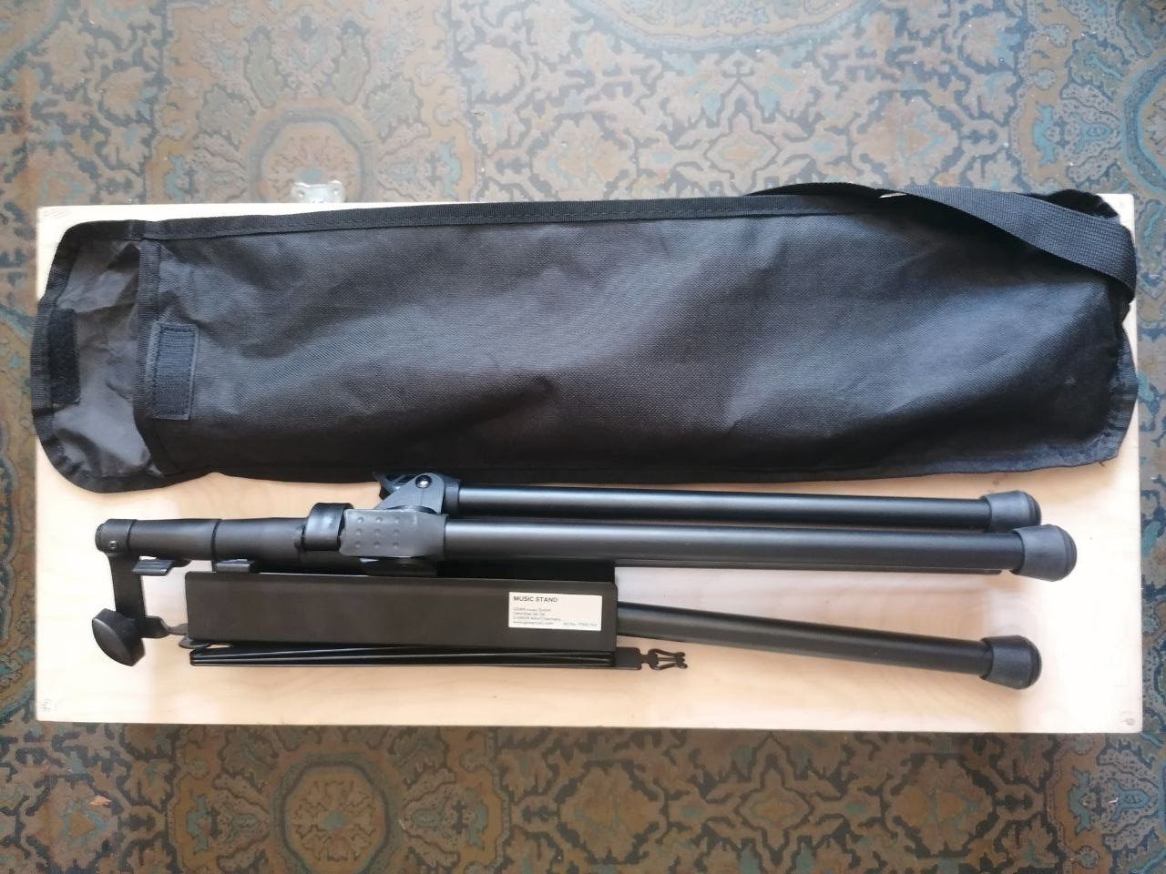 Supporti per strumenti musicali & leggii: Notenständer mit Tragtasche – Nuovo (secondo la descrizione) da Basel venduto da David._.H