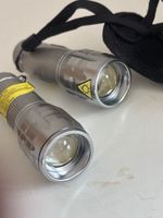 2x CREE LED Taschenlampen mit Zoom – Funktionsfähig