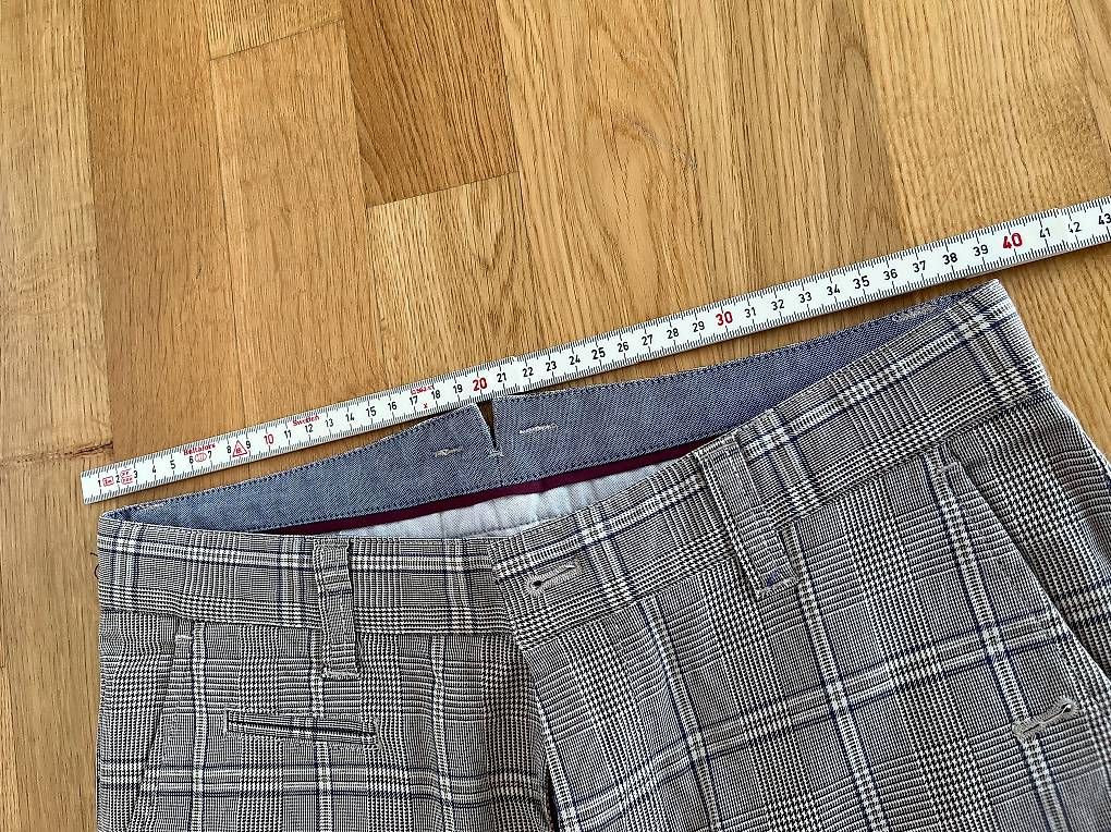Pantaloni: Karierte 3/4 Stoffhose, Comme ça Commune – Usato da Breitenbach venduto da ani_tc2l 3