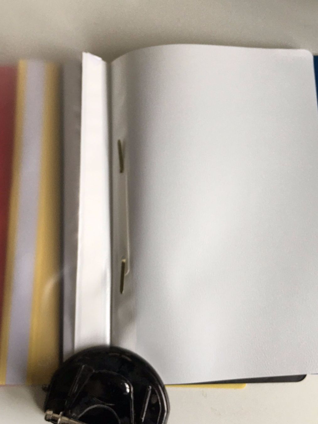 Raccoglitori: 'Büro'-Material  :  Ordner,  'Mäppli', Bleistifte etc – Usato da Bern venduto da rewe45 5