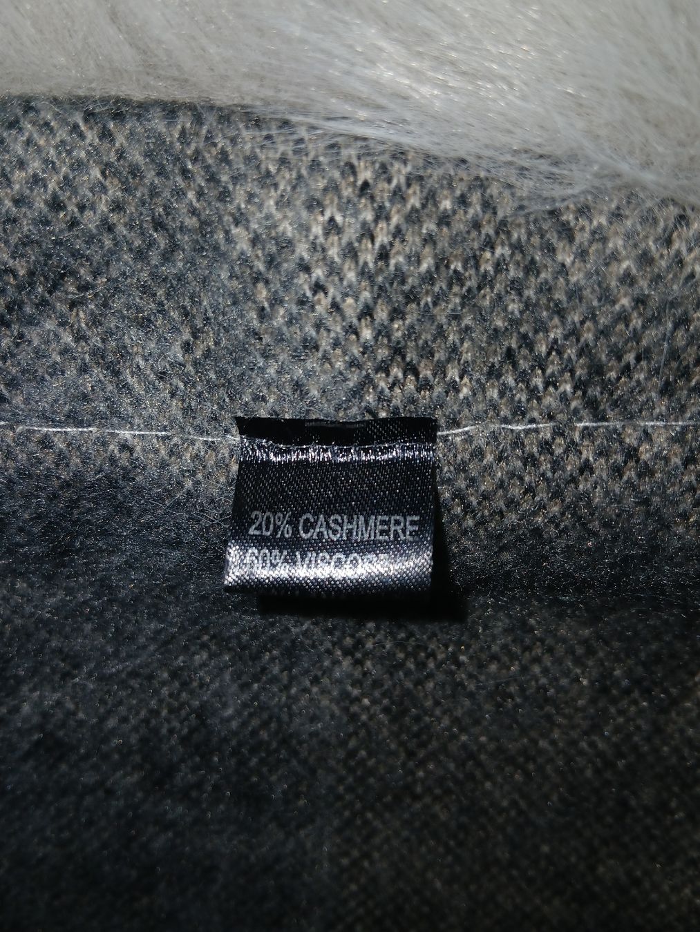 Giacche: Poncho mit Kunstfellrand kariert beige/grau One Size – Nuovo (secondo la descrizione) da Niederbüren venduto da HardStorm 3