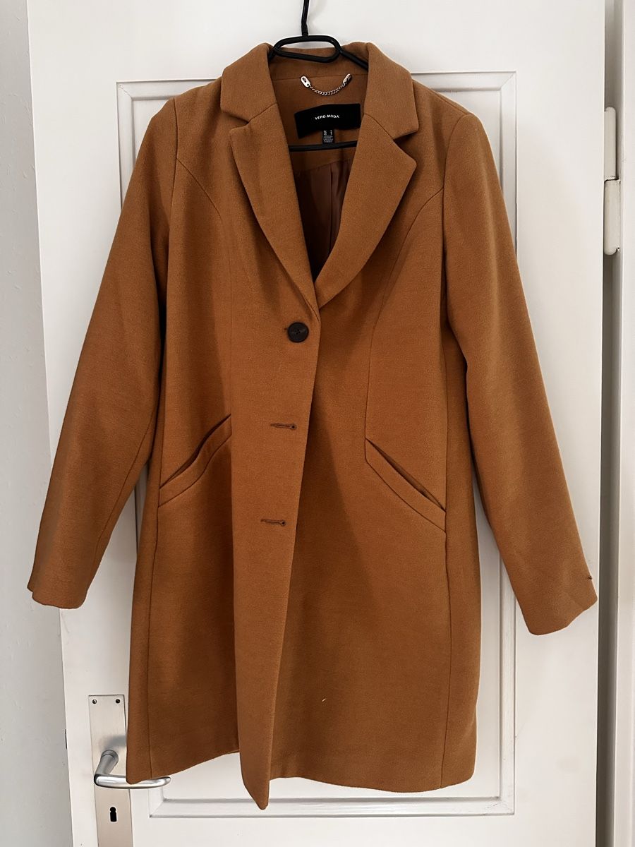 Vero Moda Cappotti: Mantel braun vero moda – Usato da Chur venduto da sandraburri1989