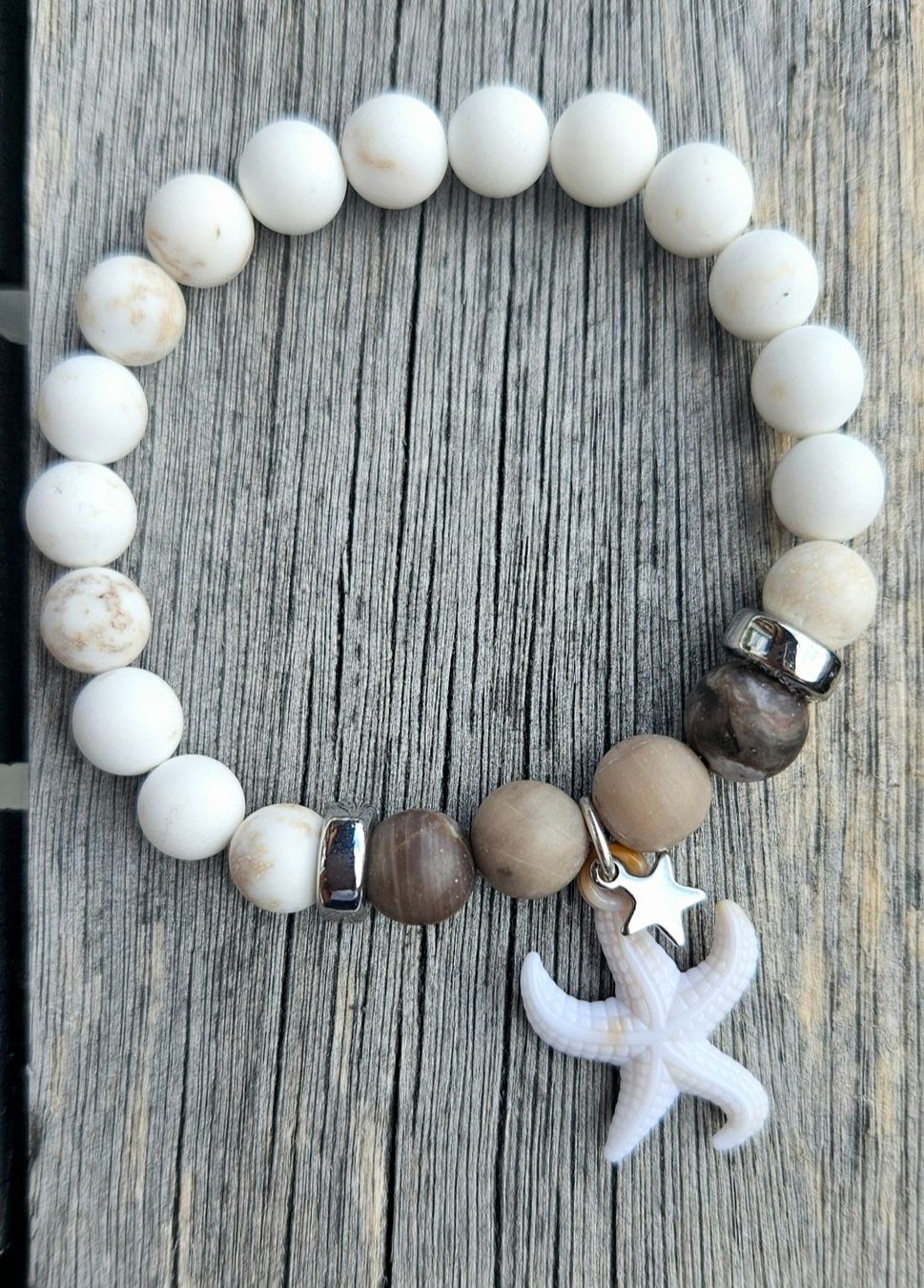 Bracciali & Braccialetti: Magnesit mit versteinertem Holz (8mm) – Nuovo (secondo la descrizione) da Stadel venduto da StoneSpirit