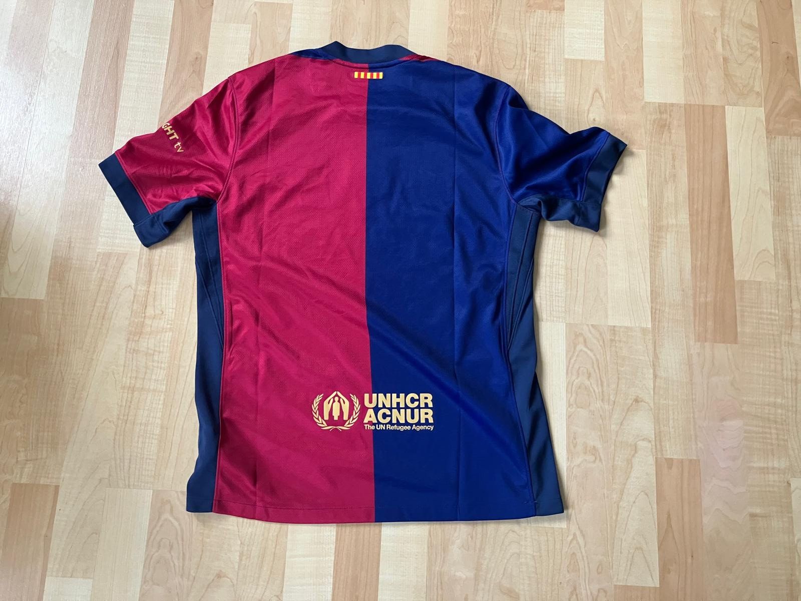 Scarpe, pantaloni & magliette da ginnastica: Fussball Trikot Barça rot blau Grösse M – Usato da Bözen venduto da schurke77 1