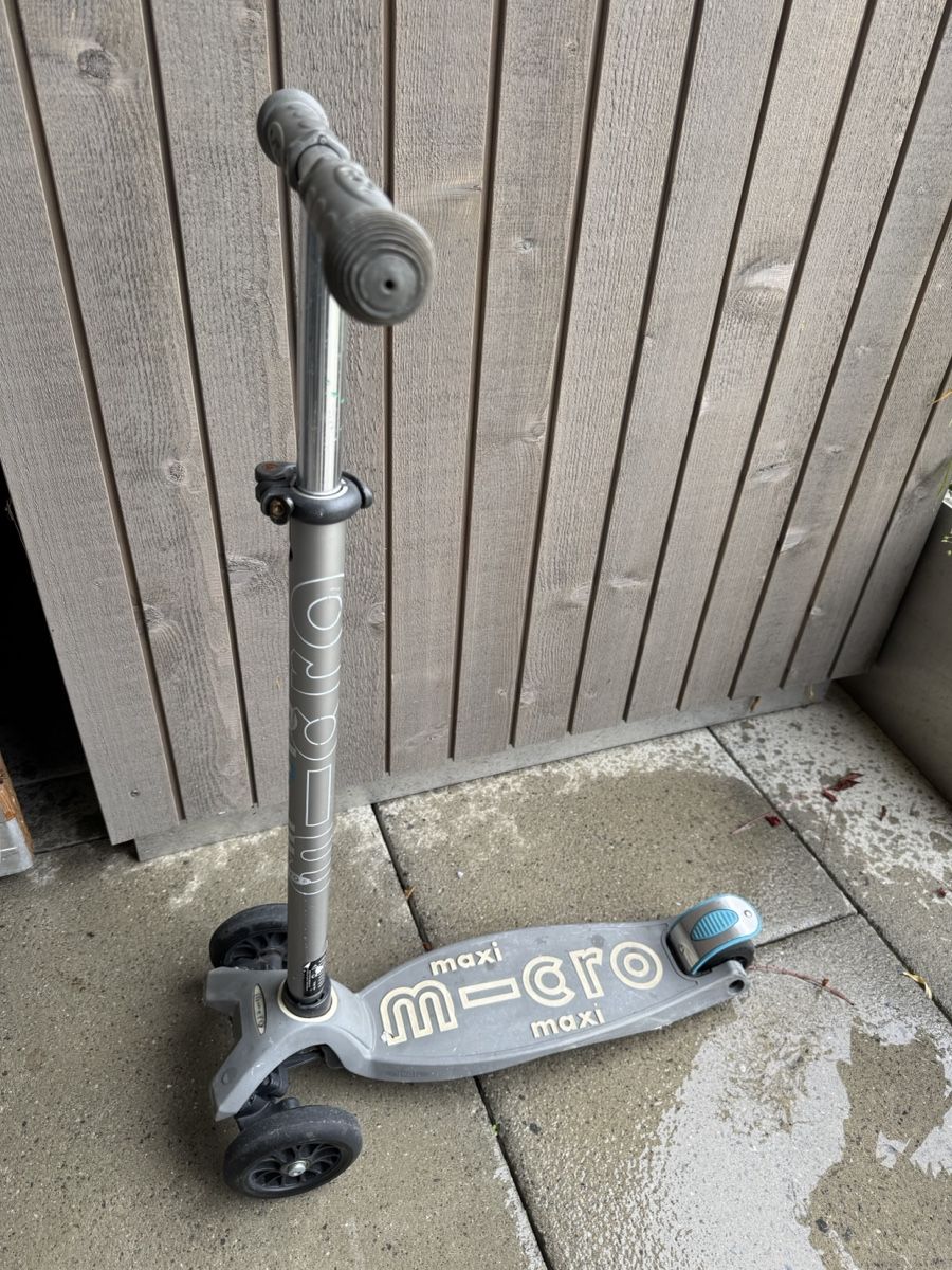 Micro Kickboard: Micro Maxi Kickboard – Usato da Gelfingen venduto da jemehehi