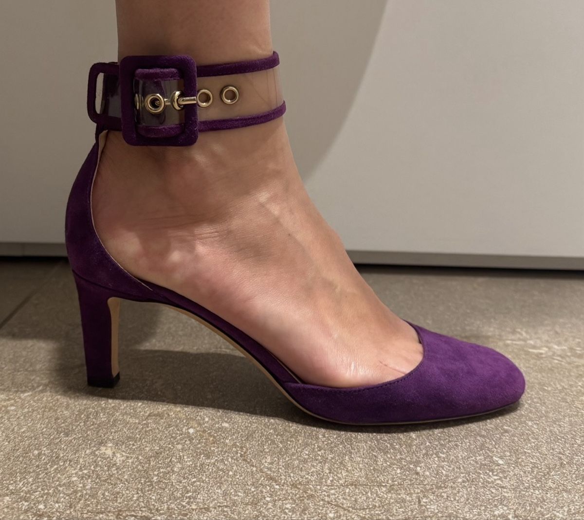 Jimmy Choo Scarpe da donna: Jimmy Choo purple suede sandals – Usato da Paradiso venduto da Edith_store 1