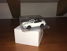 Porsche 911 (Typ 930) Targa Turbo 1/43 no Minichamps