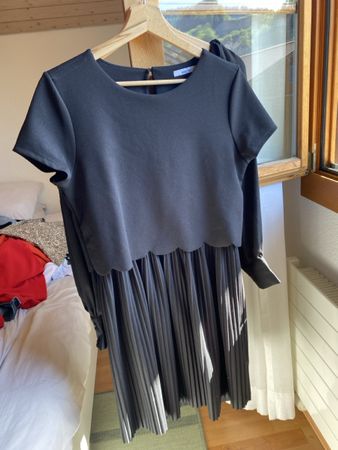 3x schwarze Kleider Grösse S/M