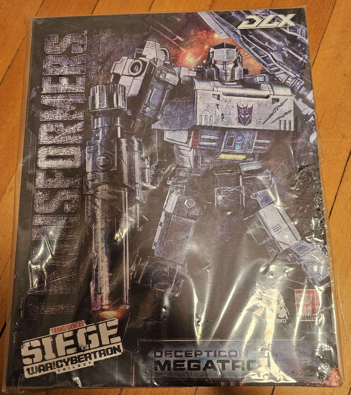 Statuette: Transformers Megatron ThreeZero DLX Actionfigur - 25 cm – Nuovo e nell'imballaggio originale da St. Gallen venduto da plh_n2wm